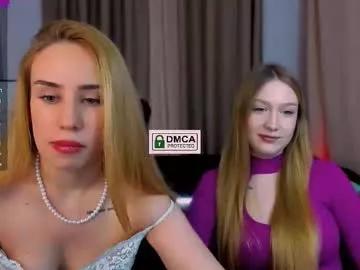 playful_sophie from Chaturbate is Group