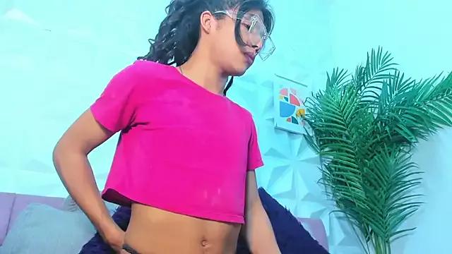 Briyit_Doll from StripChat